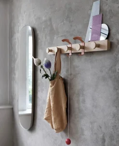 Avail Coat Rack fra<Muuto Discount