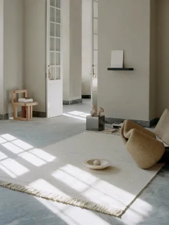 Awakened Mind Tæppe, white fra<Linie Design Discount