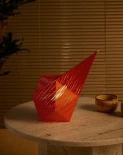 Bagdad Portable Lamp fra<GUBI Discount