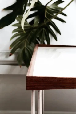 Bakkebord af Finn Juhl<House of Finn Juhl New