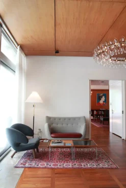 Bakkebord af Finn Juhl<House of Finn Juhl New