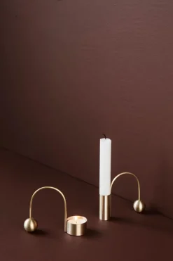 Balance Candle Holder fra<Ferm Living Sale