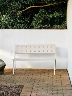 Balcony Dining armbench fra<HAY Online