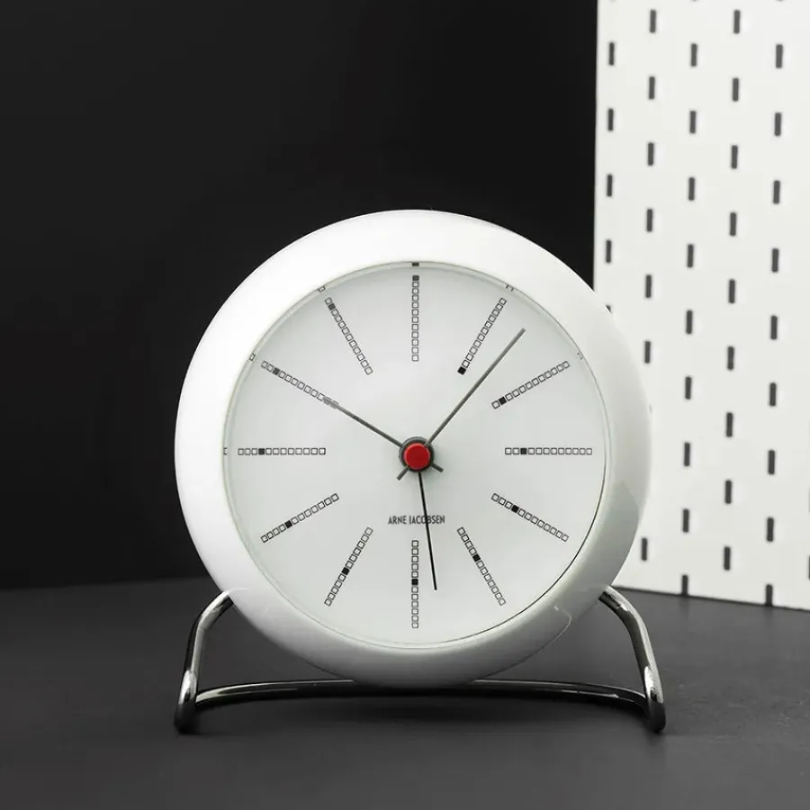 Bankers Bordur, hvid af Arne Jacobsen<Arne Jacobsen Clocks Discount