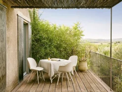 Bat Outdoor Spisestol fra<GUBI New