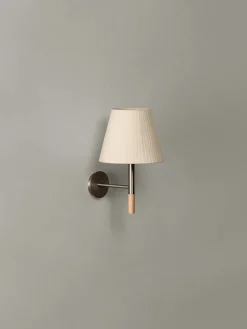 BC2 Væglampe fra Santa and Cole<Santa & Cole Hot