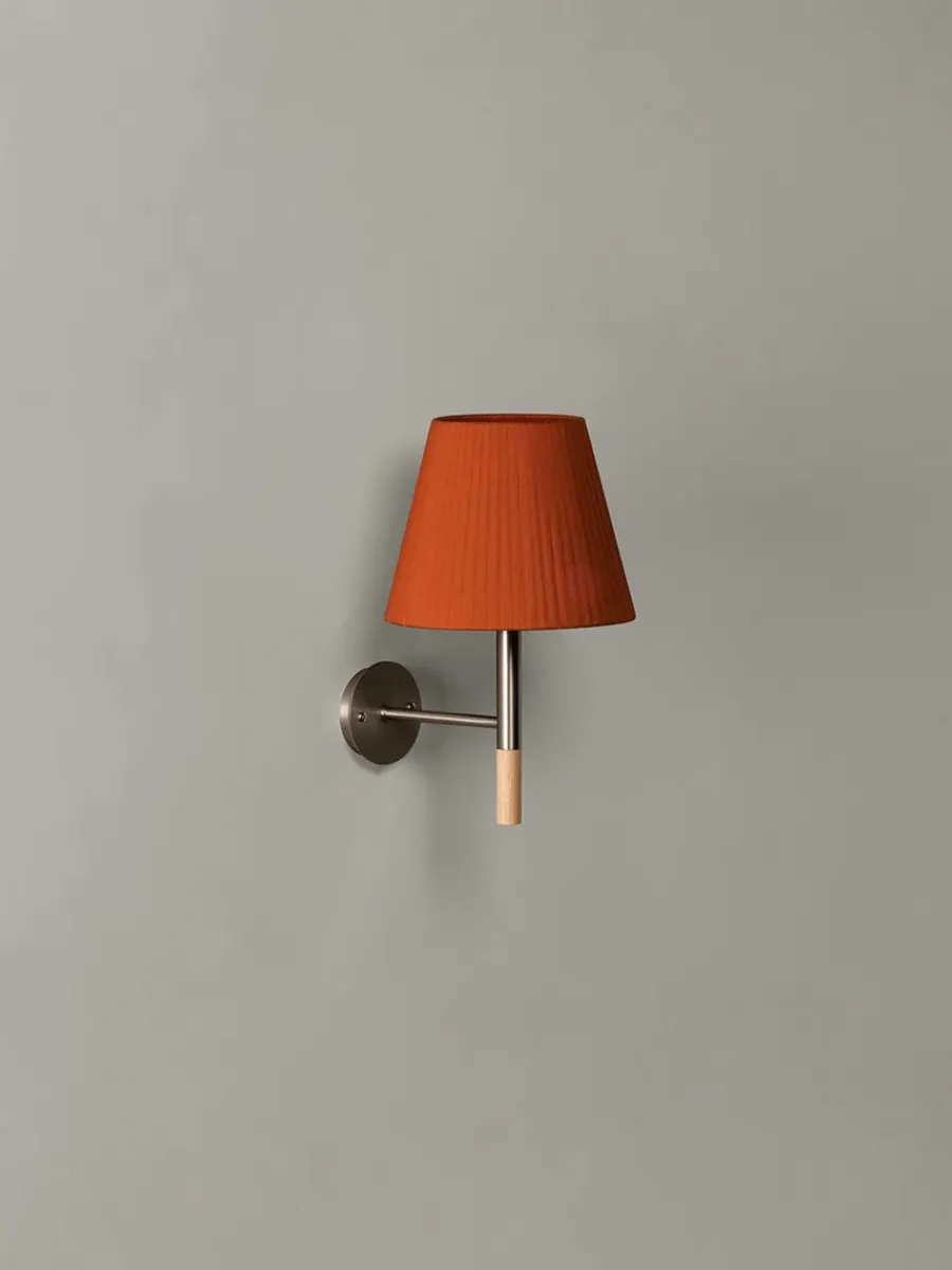 BC2 Væglampe fra Santa and Cole<Santa & Cole Hot