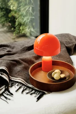 Bell Portable Bordlampe, silver fra<Tom Dixon Online