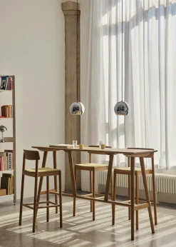 Betty TK17 Bar Chair fra<&Tradition New