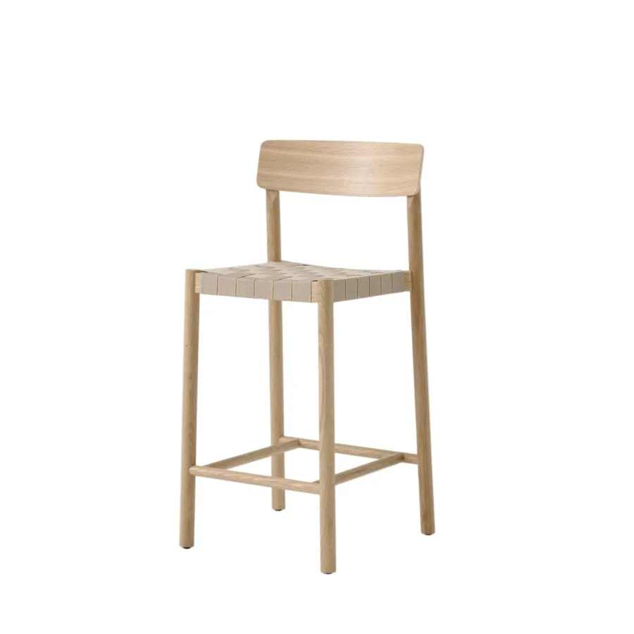 Betty TK12 counter barstol fra<&Tradition Online