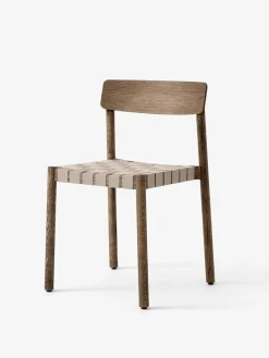 Betty TK1 spisebordsstol fra<&Tradition Outlet