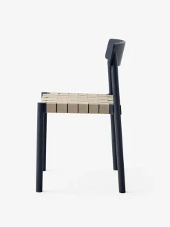 Betty TK1 spisebordsstol fra<&Tradition Outlet