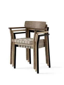 Betty TK9 Spisebordsstol, røget eg fra<&Tradition Outlet