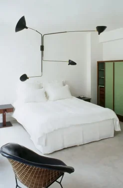 Big Wall Lamp w/4 Rotating Straight Arms af Serge Mouille<Editions Serge Mouille Sale