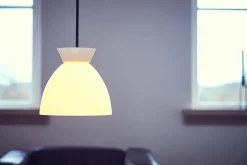 Bikube pendel fra<Piet Hein New