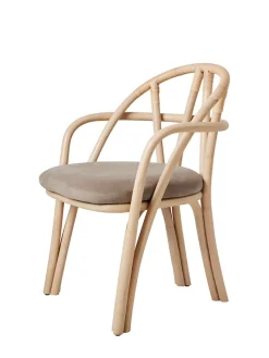 Bistra Dining Armchair fra<GUBI Best