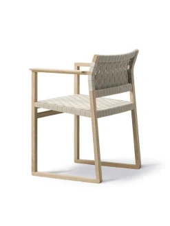 BM62 Armstol, sjeneflet af Børge Mogensen<Fredericia Furniture Best