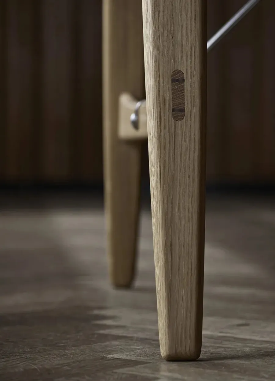 BM1160 Jagtbordet, 210 x 82 cm. af Børge Mogensen<Carl Hansen & Søn Clearance