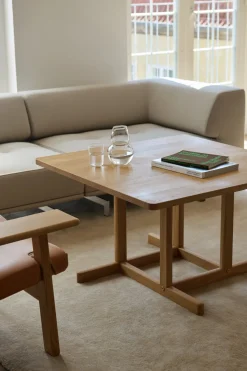 BM80 Shaker sofabord, firkantet af Børge Mogensen<Fredericia Furniture Discount