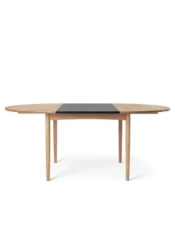 BM0121 Spisebord, sæbebehandlet eg af Børge Mogensen<Carl Hansen & Søn Best