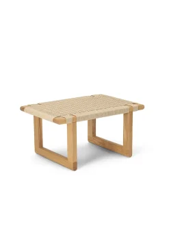 BM0489S Table Bench, papirflet af Børge Mogensen<Carl Hansen & Søn