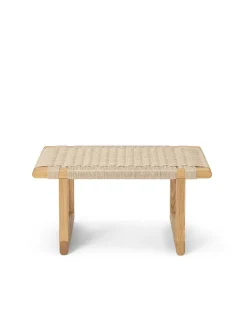BM0489S Table Bench, papirflet af Børge Mogensen<Carl Hansen & Søn
