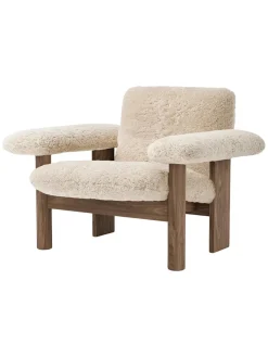 Brasilia Lounge Chair, low back, sheepskin fra<Audo Copenhagen Clearance