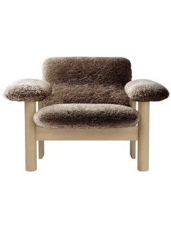Brasilia Lounge Chair, low back, sheepskin fra<Audo Copenhagen Clearance