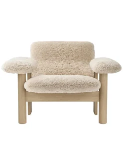 Brasilia Lounge Chair, low back, sheepskin fra<Audo Copenhagen Clearance