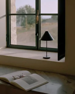 Brolly portable, steel black fra<New Works Sale