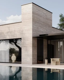 Brutus Lounge Chair fra<101 Copenhagen Outlet