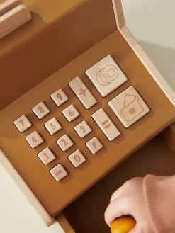 Buck Kasseapparat fra<Liewood Hot