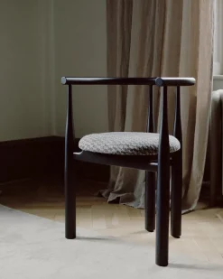 Bukowski Chair, sort fra<New Works Discount