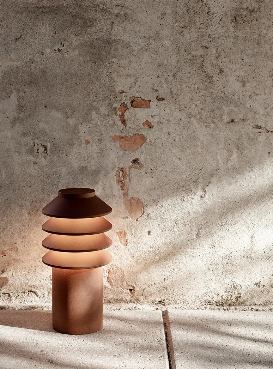 Bysted Garden Corten, Lav fra<Louis Poulsen Best