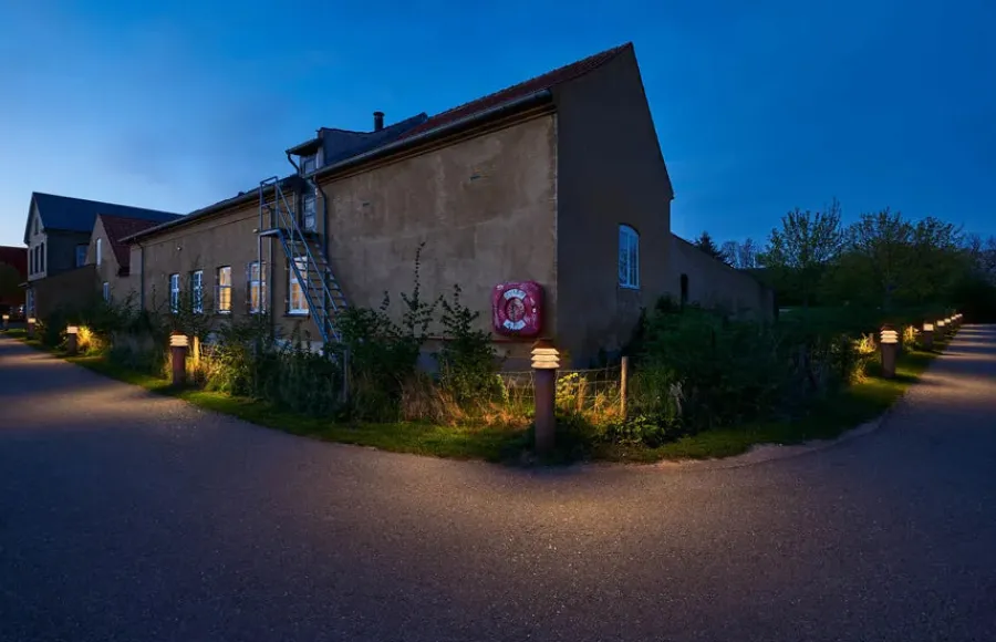 Bysted Pullert fra<Louis Poulsen Hot