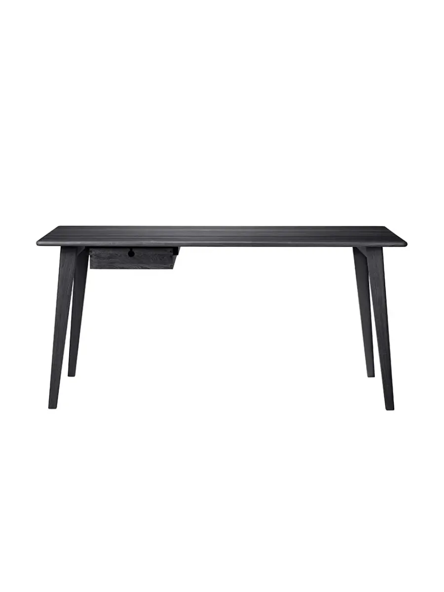 C67 Skrivebord fra<FDB Møbler Clearance