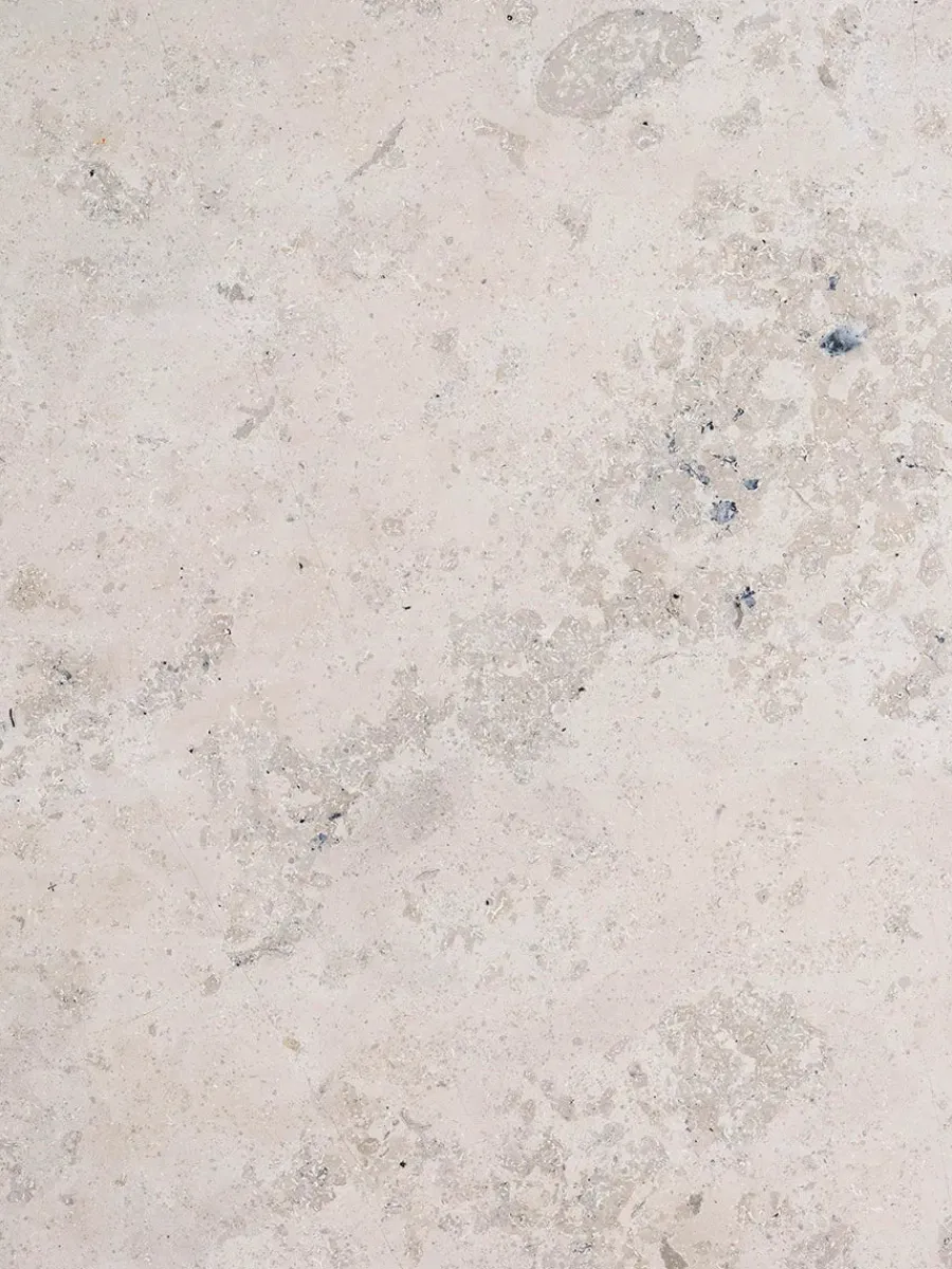 Cabin bord Ø130, beige marmor fra<Vipp Online