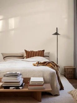 Calm pude 38 x 88 cm fra<Ferm Living Online