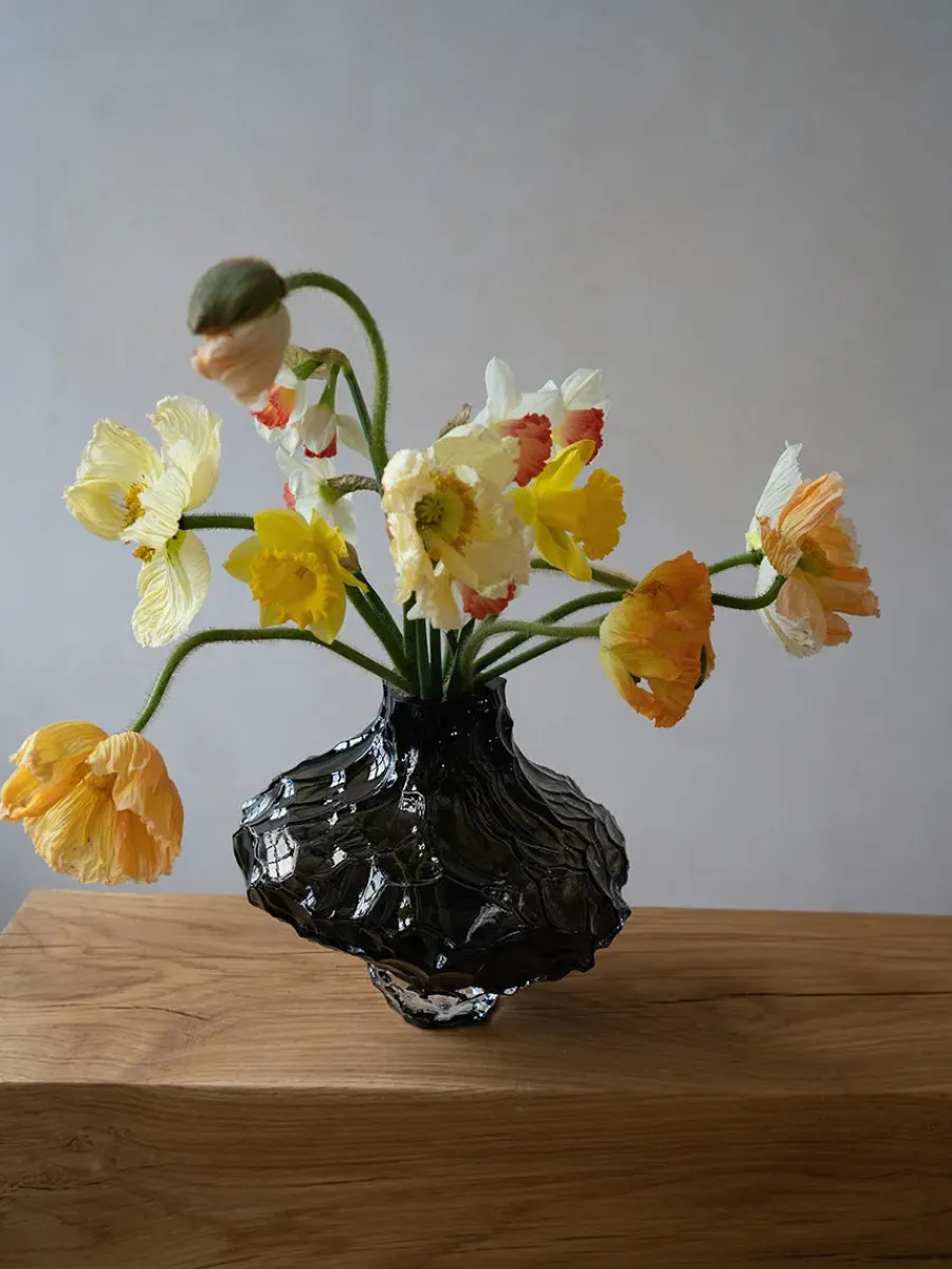 Canyon Vase Large, smoke fra<Hein Studio Hot