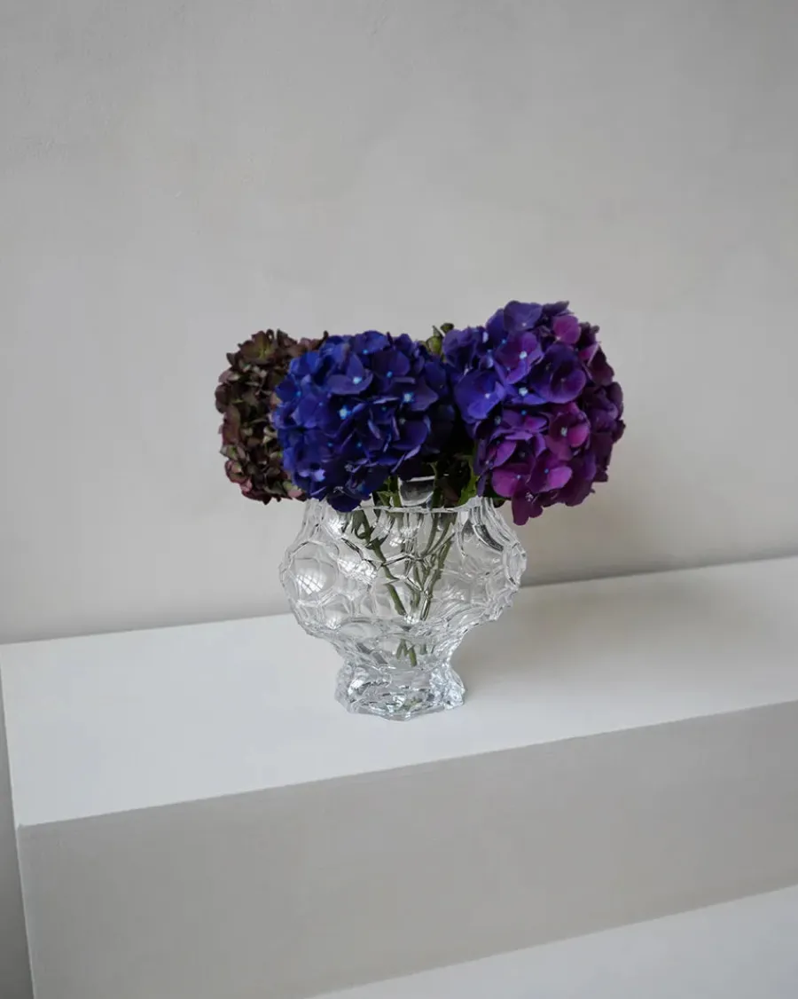 Canyon Vase Medium, new smoke fra<Hein Studio