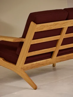 CH292 2 pers. sofa, eg olie af Hans J. Wegner<Carl Hansen & Søn Outlet