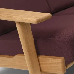 CH292 2 pers. sofa, eg olie af Hans J. Wegner<Carl Hansen & Søn Outlet