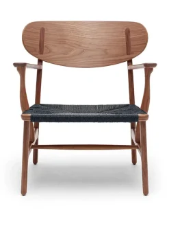 CH22 Loungestol af Hans J. Wegner<Carl Hansen & Søn Online