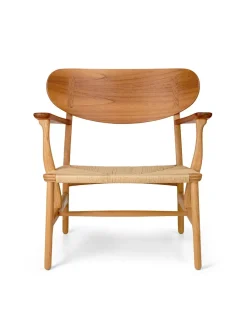 CH22 Loungestol af Hans J. Wegner<Carl Hansen & Søn Online