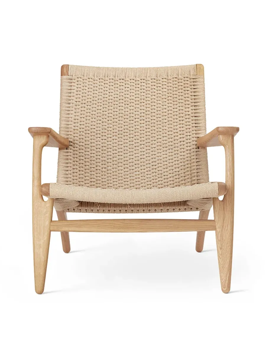 CH25 Loungestol, eg olie af Hans J. Wegner<Carl Hansen & Søn Hot