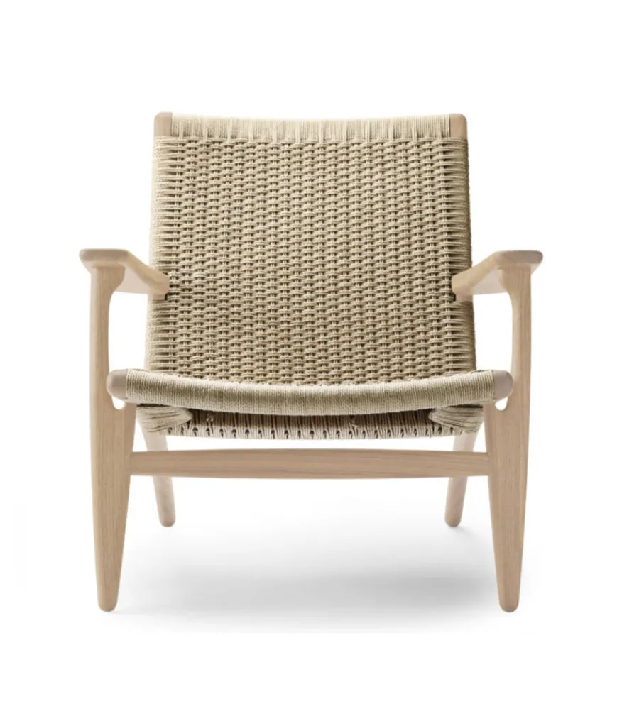 CH25 Loungestol, eg olie af Hans J. Wegner<Carl Hansen & Søn Hot