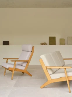 CH291 loungestol, eg olie af Hans J. Wegner<Carl Hansen & Søn