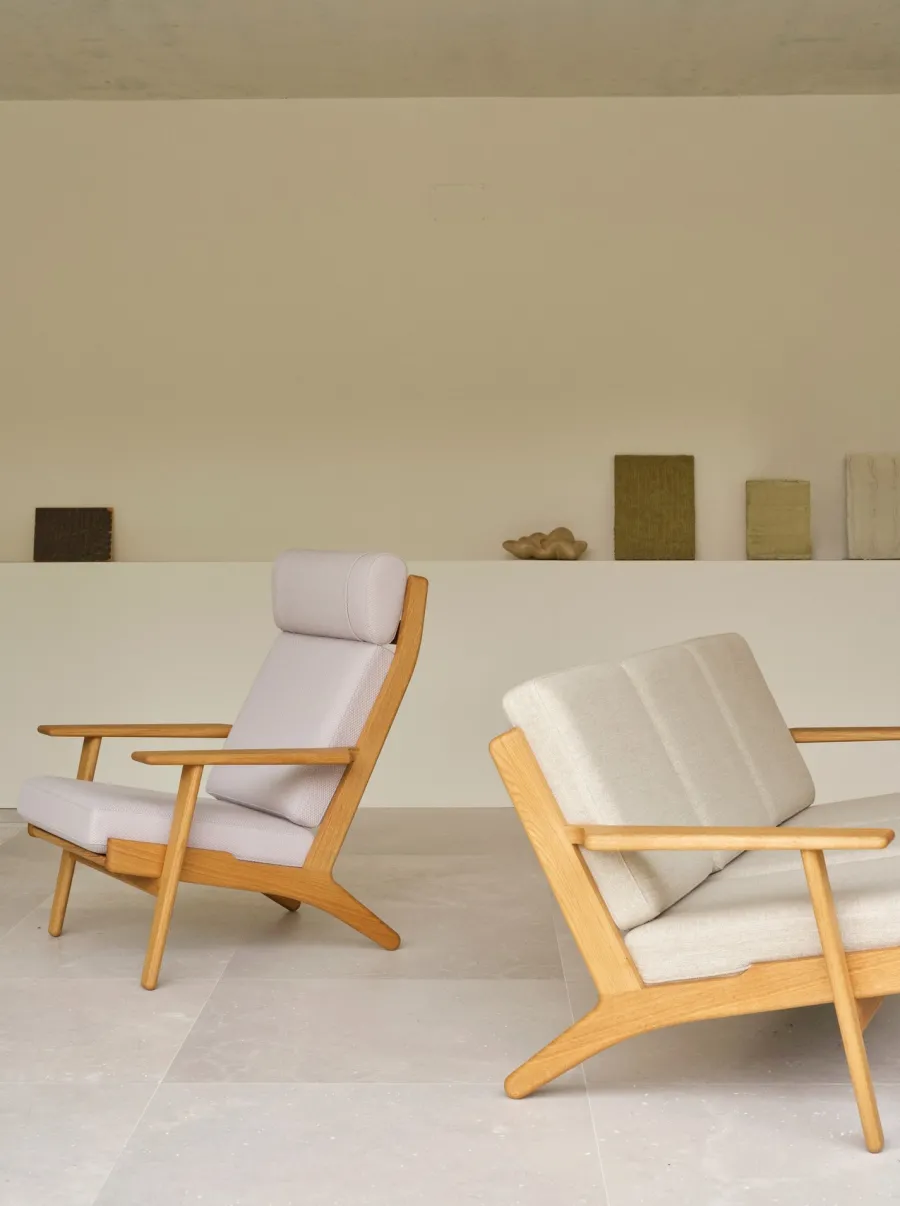 CH291 loungestol, eg olie af Hans J. Wegner<Carl Hansen & Søn