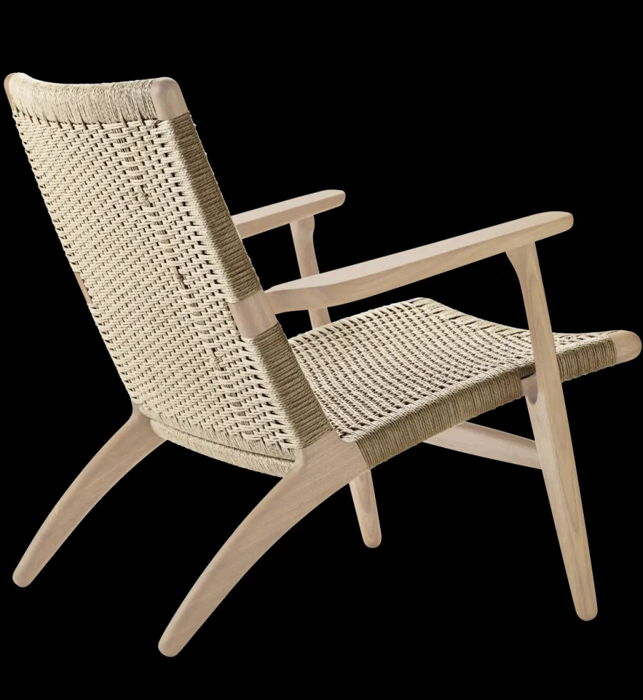 CH25 Loungestol, eg sortmalet med naturflet af Hans J. Wegner<Carl Hansen & Søn Outlet