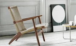 CH25 Loungestol, valnød olie af Hans J. Wegner<Carl Hansen & Søn Hot